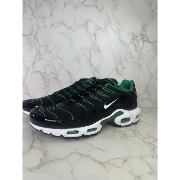 Nike Air Max Plus Running Shoes Black/ Malachite Green) US 11.5 Men’s DM0032-009 - Picture 1 of 5